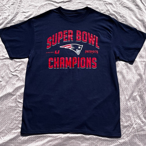 Super Bowl Champions T-Shirt - Picture 1 of 6